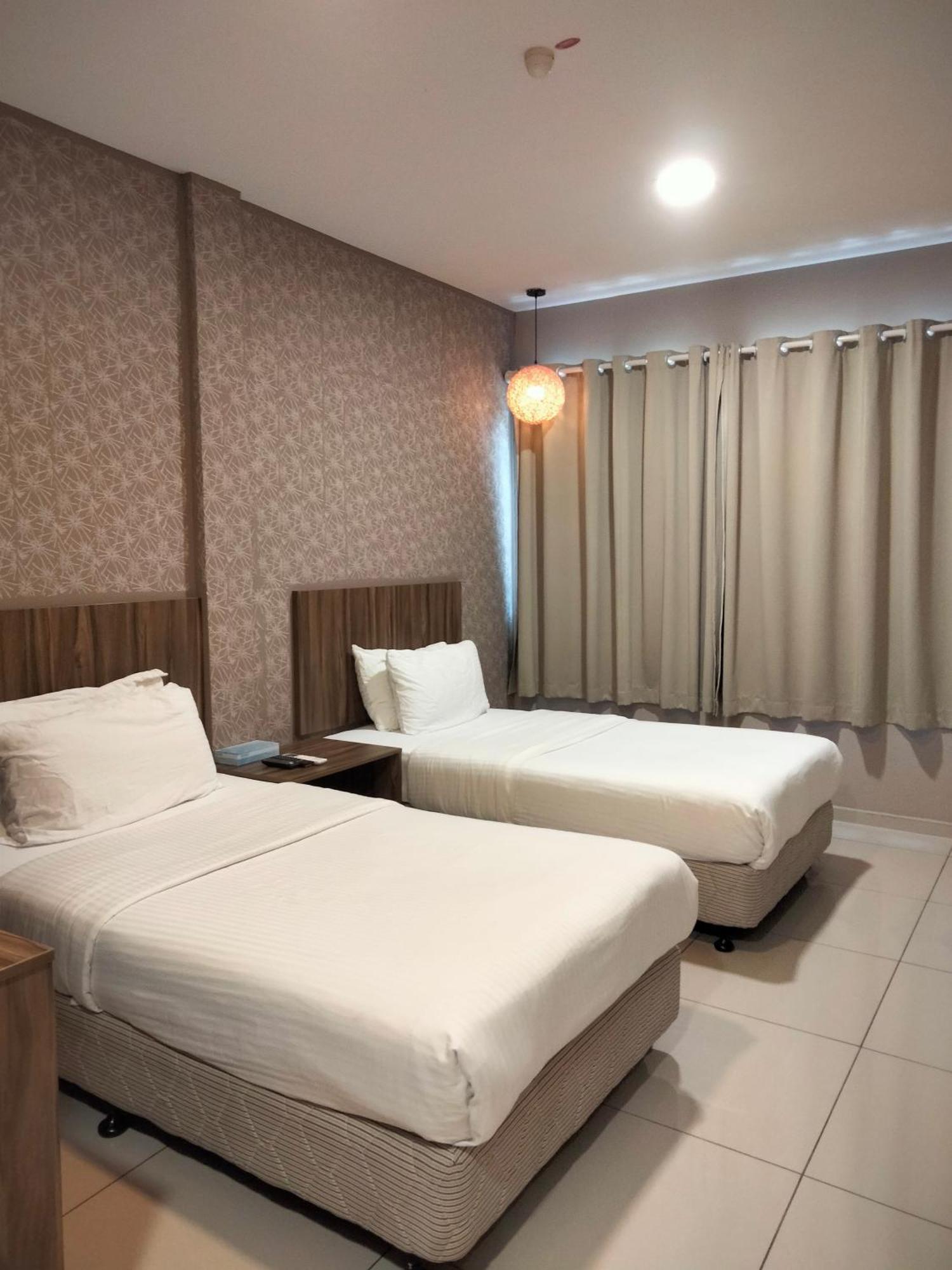 Hotel Jelai @ Raub, Pahang Экстерьер фото