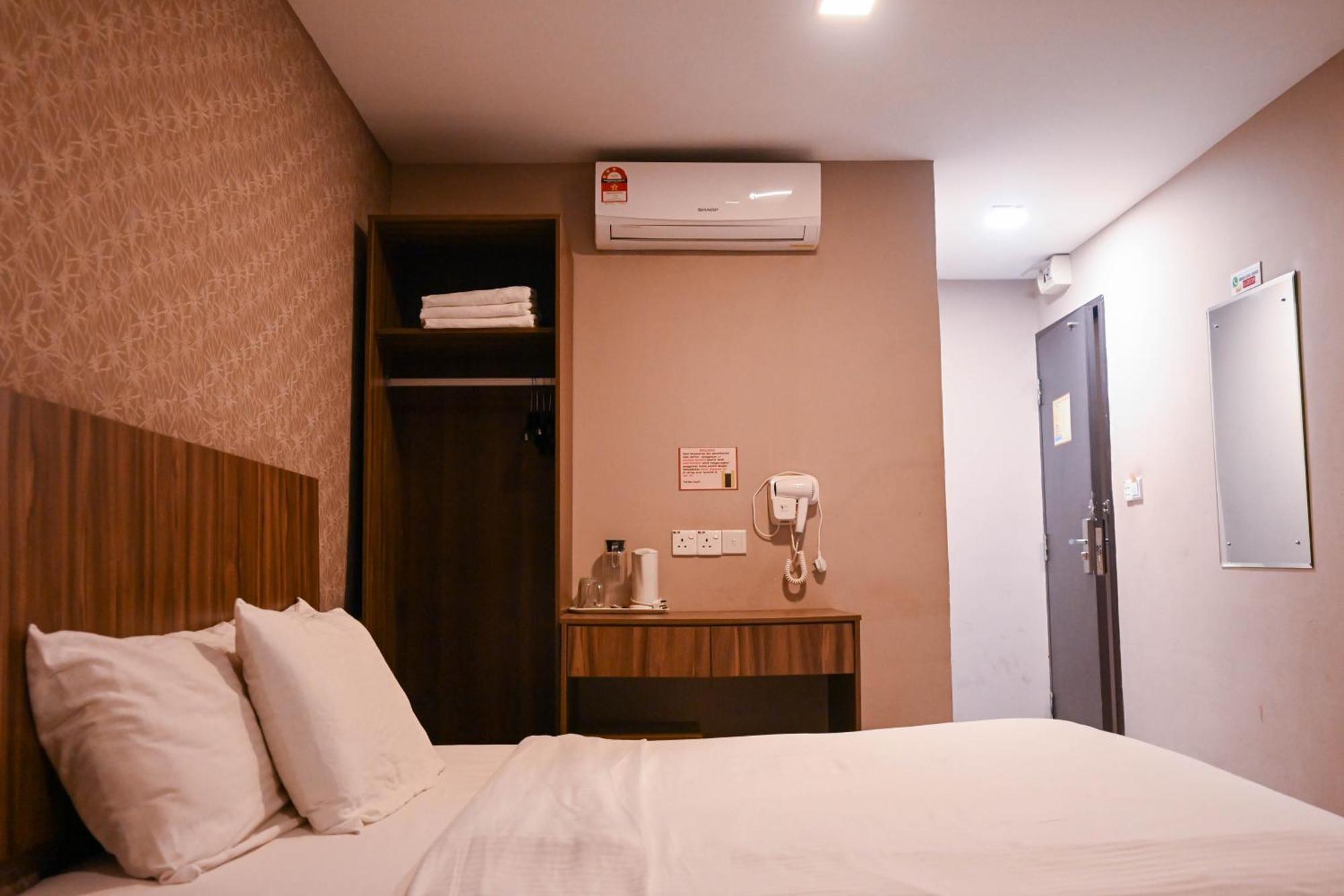 Hotel Jelai @ Raub, Pahang Экстерьер фото